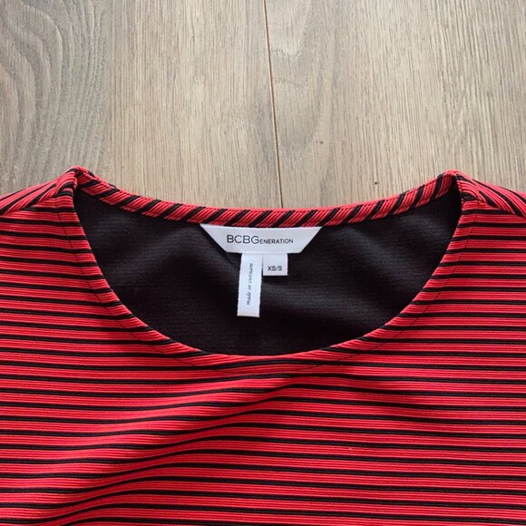 BCBGeneration Red Striped Cropped Shirt - Picture 6 of 12